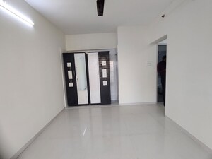 Room in 2 BHK Apartment at Rosa Oasis, Thane West – for Rent