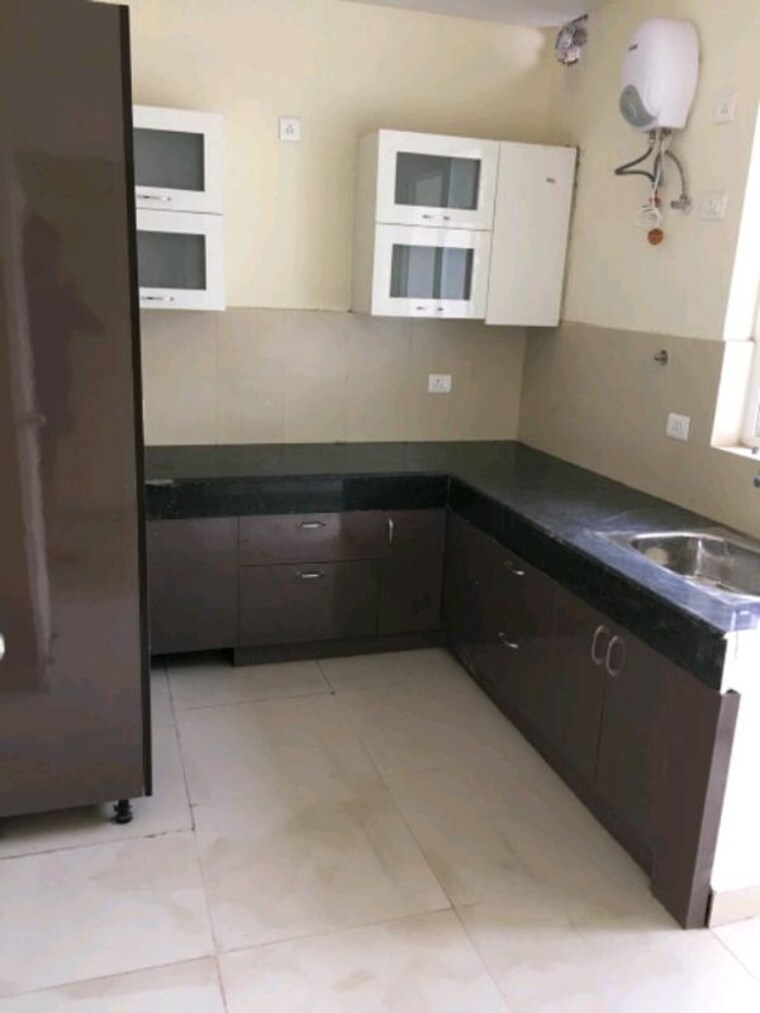 Kitchen, vipul-tatvam-villas 4 Bedroom 4750 Sq.Ft. Villa In Sector 48 Gurgaon 10070202