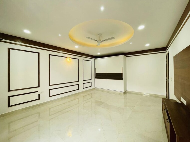 Room, bptp-parkland-pride 3 Bedroom 250 Sq.Yd. Builder Floor In Sector 77 Faridabad 10070091