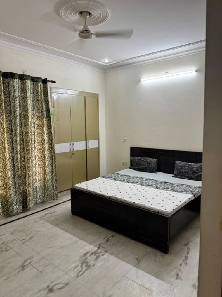 Bedroom, sector 88 3 Bedroom 1848 Sq.Ft. Builder Floor In Sector 88 Gurgaon 10069997