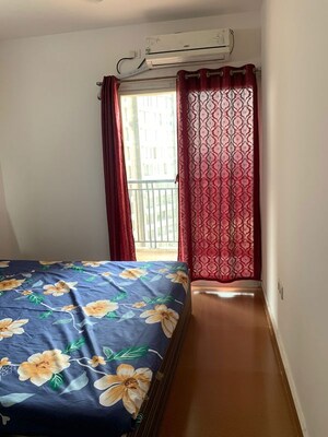 Bedroom in 1 BHK Apartment at DB Orchid Ozone, Dahisar East – for Rent