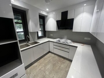 Kitchen in 5 BHK Villa at Vipul Tatvam Villas, Sector 48 – for Sale