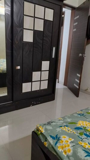 Room in 3 BHK Apartment at Surana Park Marina, Baner – for Rent