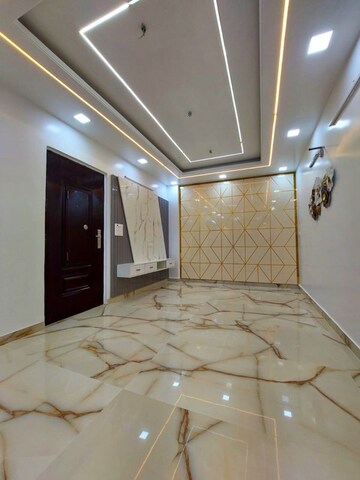 Room in 3 BHK Builder Floor at BPTP Parkland Pride, Sector 77 – for Sale