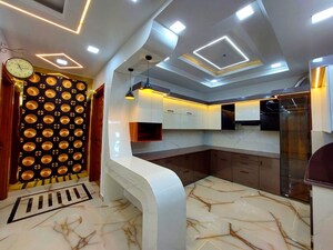 3 BHK Builder Floor For Sale in BPTP Parkland Pride, Sector 77