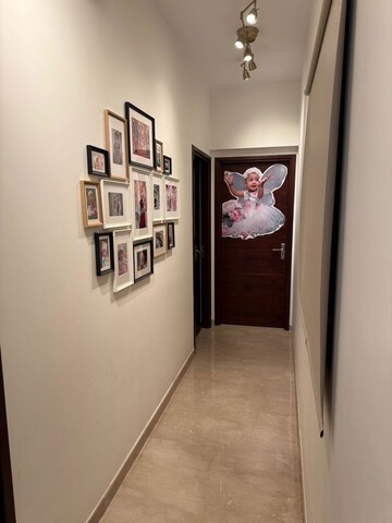 Room in 3 BHK Apartment at DNR Spring Leaf, Koramangala – for Rent