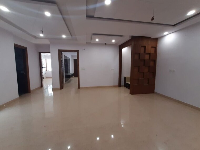 Room, bptp-parkland-pride 4 Bedroom 286 Sq.Yd. Builder Floor In Sector 77 Faridabad 10070432