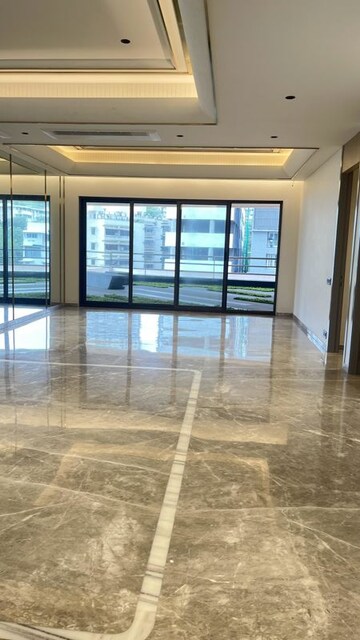 2 BHK Apartment For Rent in Mittal Nepean House, Malabar Hill