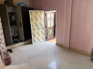 Room in 1 BHK Builder Floor at Govindpuri – for Rent