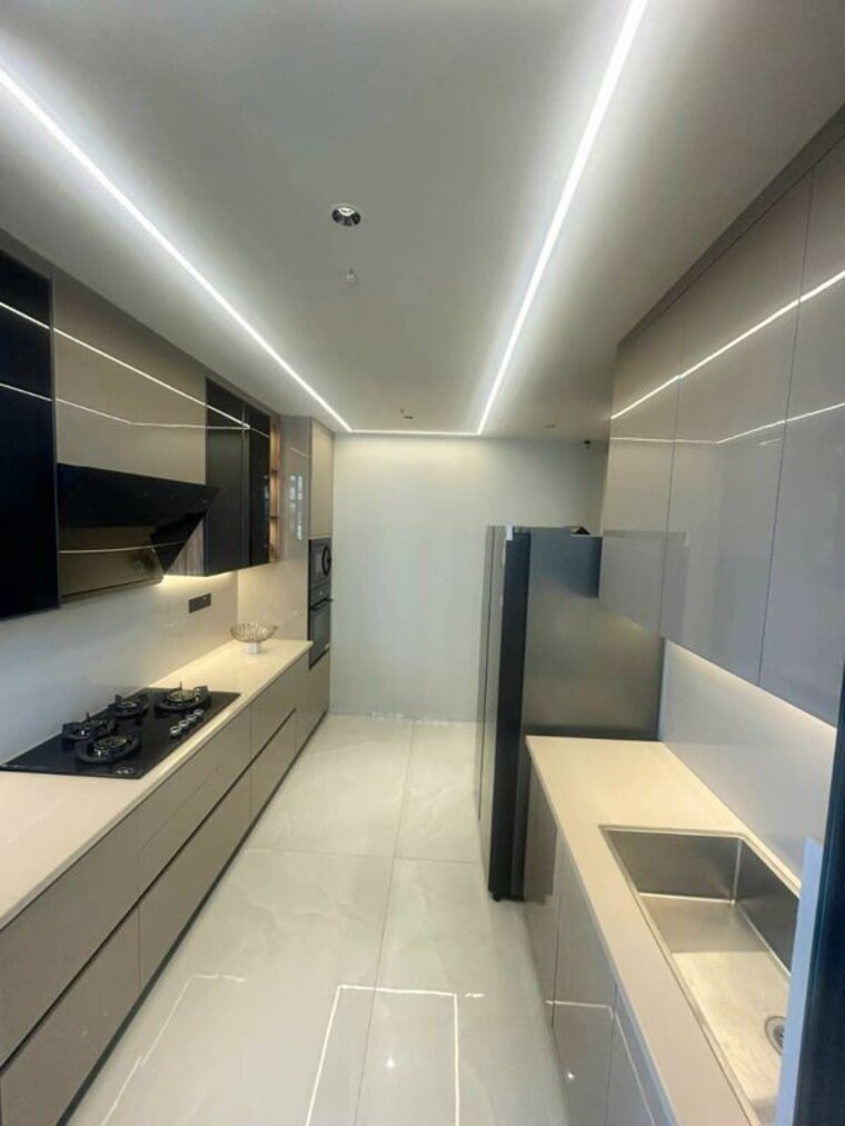Kitchen, international airport road 3 Bedroom 2325 Sq.Ft. Apartment In International Airport Road Zirakpur 10070653
