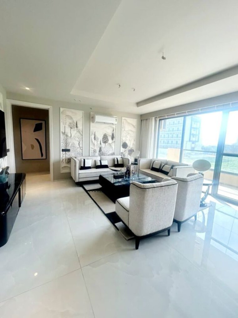 Master Bedroom, international airport road 3 Bedroom 2325 Sq.Ft. Apartment In International Airport Road Zirakpur 10070653