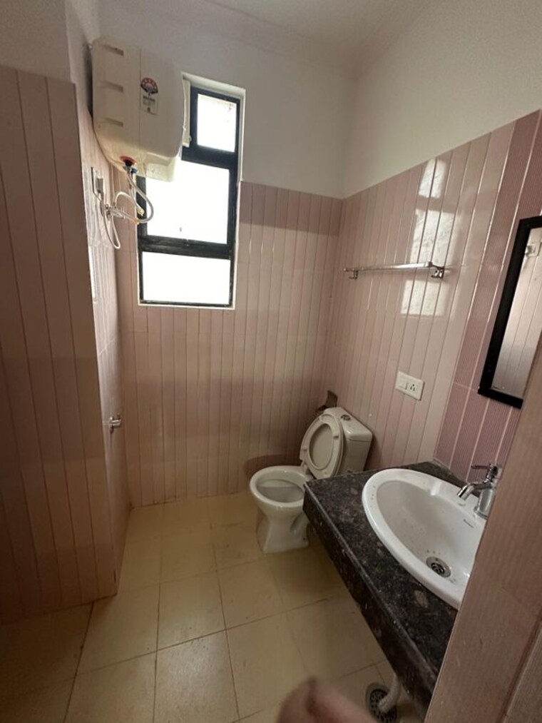 Bathroom, sbp-hillwood-greens 2 Bedroom 1300 Sq.Ft. Apartment In Lalru Mohali 10069216