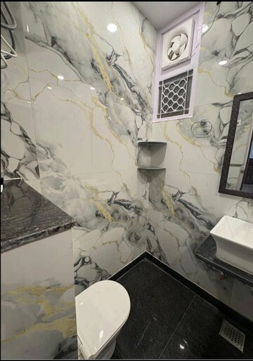 Master Bedroom in 2 BHK Builder Floor at Lajpat Nagar – for Rent