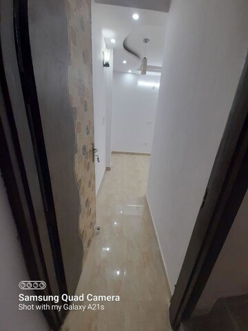 Building Lobby in 3 BHK Builder Floor at Govindpuri – for Rent