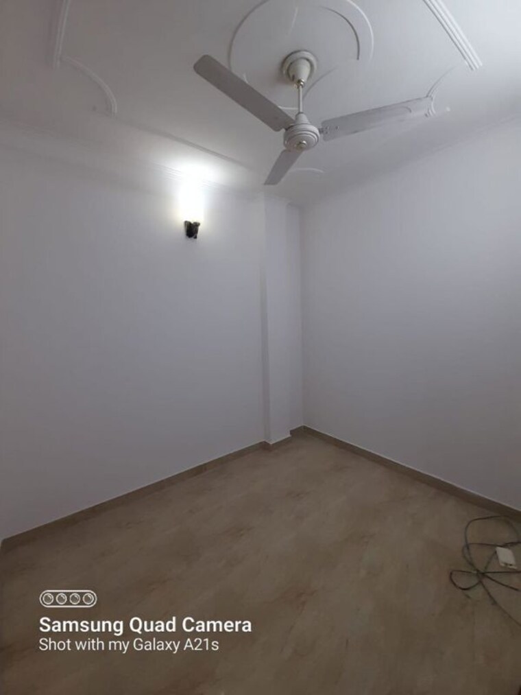 Room, govindpuri 3 Bedroom 1200 Sq.Ft. Builder Floor In Govindpuri Delhi 10070655