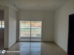 Room in 2 BHK Apartment at Rishikesh Seraph Supremus, Bavdhan – for Rent