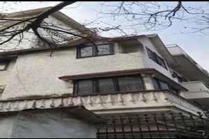 Staircase in  Villa at Panchsheel Park – for Sale