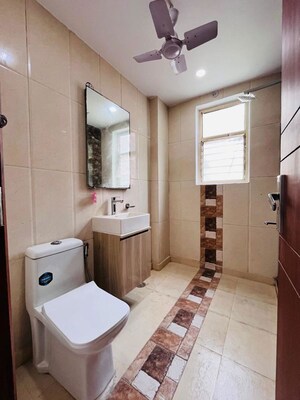 3 BHK Builder Floor For Rent in Govindpuri