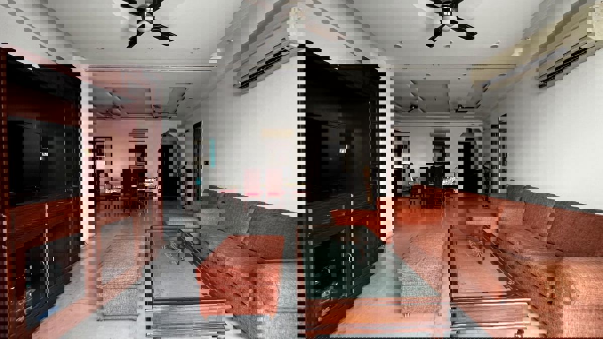 4 BHK 2500 Sq.Ft. Apartment in DLF Belvedere Towers