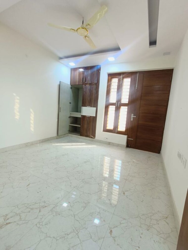 Room, fidato-honour-homes 3 Bedroom 180 Sq.Yd. Builder Floor In Sector 89 Faridabad 10070675