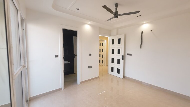 Room, tdi-the-retreat 4 Bedroom 300 Sq.Yd. Builder Floor In Sector 89 Faridabad 10070199