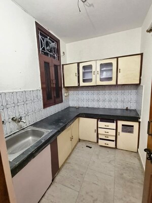 Kitchen in 2 BHK Builder Floor at Malviya Nagar – for Rent