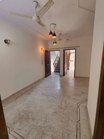 2 BHK Builder Floor For Rent in Malviya Nagar