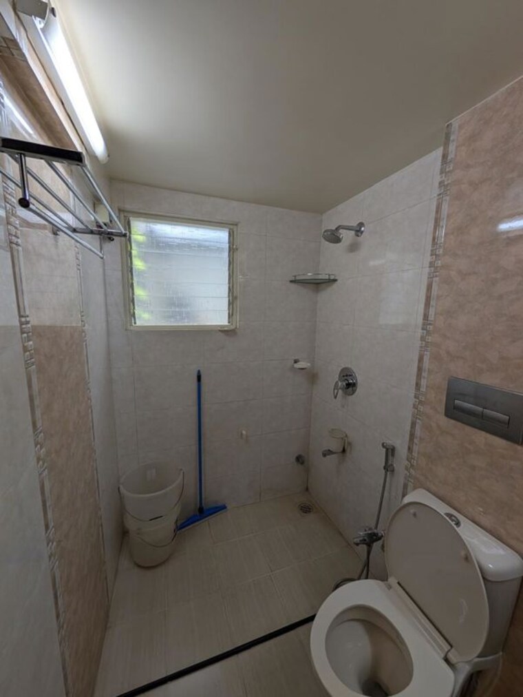 Bathroom, clover-village 3.5 Bedroom 3000 Sq.Ft. Villa In Wanowrie Pune 10070749