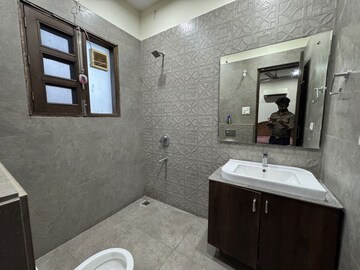 Kitchen in 3 BHK Builder Floor at Sector 17 – for Rent