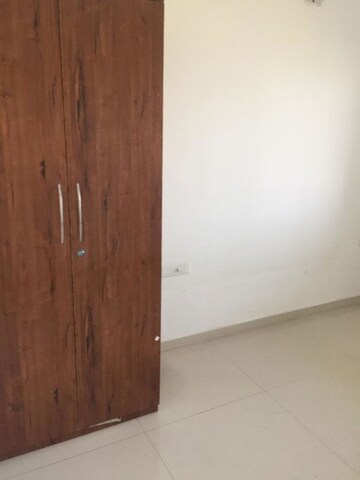 Room in 2 BHK Apartment at Rohan Abhilasha, Wagholi – for Rent