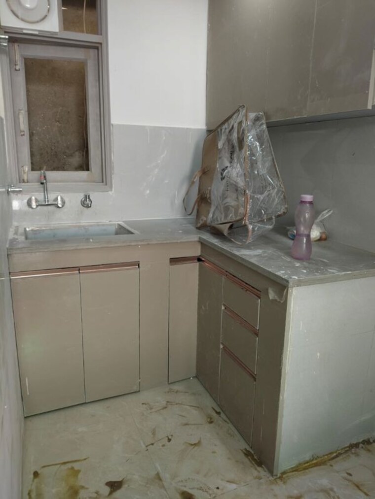 Kitchen, govindpuri 2 Bedroom 750 Sq.Ft. Builder Floor In Govindpuri Delhi 10070831