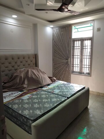 Bedroom in 2 BHK Builder Floor at Govindpuri – for Rent