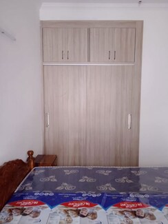 2 BHK Apartment For Rent in MRG The Balcony