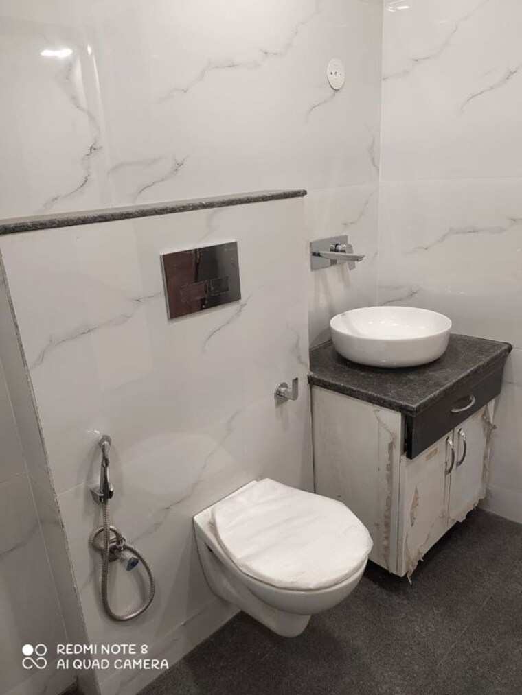 Bathroom, fidato-honour-homes 3 Bedroom 148 Sq.Yd. Builder Floor In Sector 89 Faridabad 10070842
