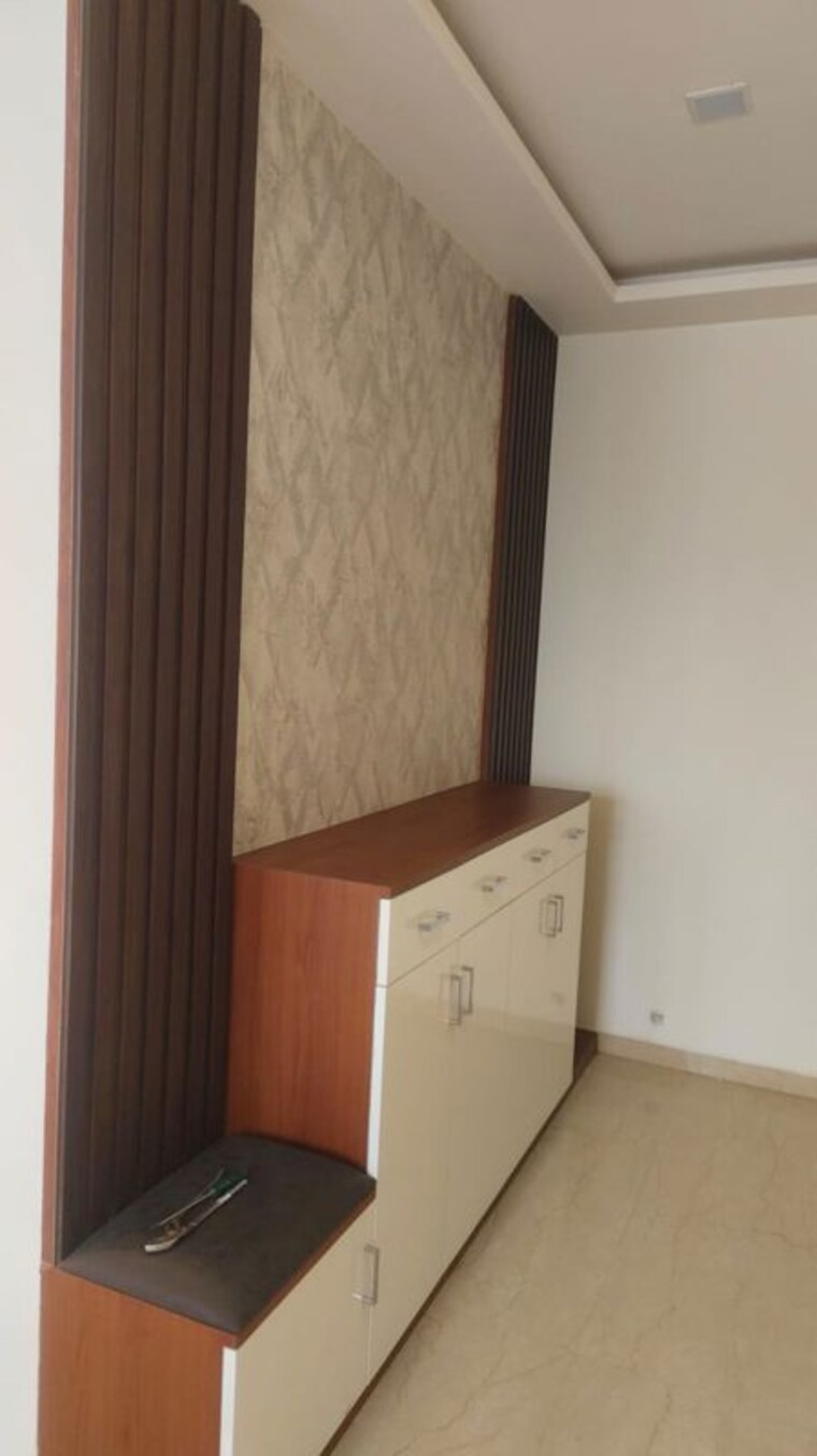 Kitchen, omaxe-the-palace 3 Bedroom 1550 Sq.Ft. Apartment In Gomti Nagar Lucknow 10070925