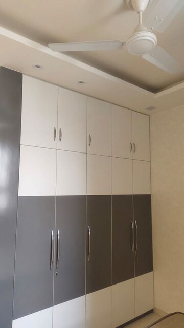 Building Lobby in 3 BHK Apartment at Omaxe The Palace, Gomti Nagar – for Rent