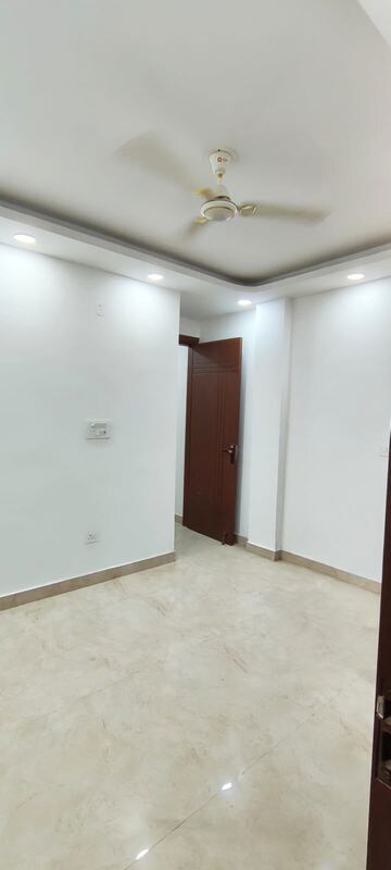Room in 2 BHK Builder Floor at Govindpuri – for Sale