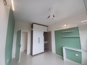 Room in 3 BHK Apartment at Godrej Aqua, International Airport Road – for Sale