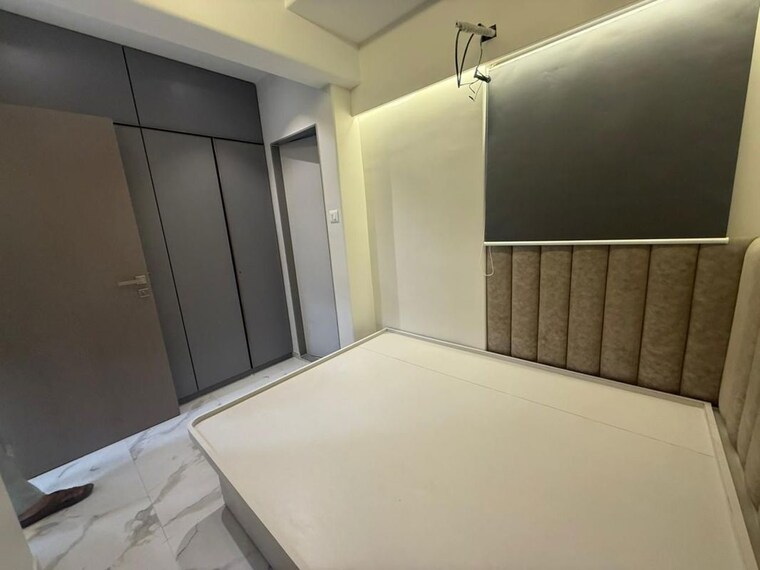 Room, dotom-isle 3 Bedroom 1250 Sq.Ft. Apartment In Malad West Mumbai 10070969