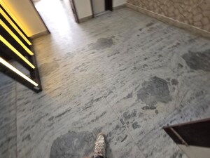 Parking in 2 BHK Builder Floor at Vaishali Sector 3a – for Sale