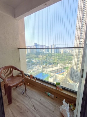 2 BHK Apartment For Rent in Raymond Ten X Era, Pokhran Road No One