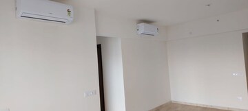 Room in 2 BHK Apartment at L & T Emerald Isle Tower 15, Powai – for Rent