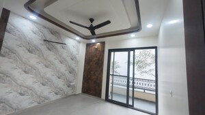 Room in 4 BHK Builder Floor at TDI The Retreat, Sector 89 – for Sale