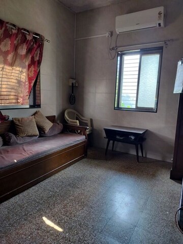 2 BHK Apartment For Rent in Babulnath Apartment, Lower Parel