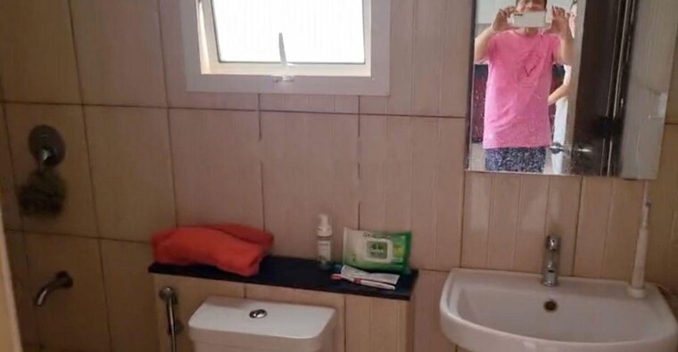 Bathroom, prestige-finsbury-park-hyde 2 Bedroom 988 Sq.Ft. Apartment In Bagaluru Bangalore 10071038