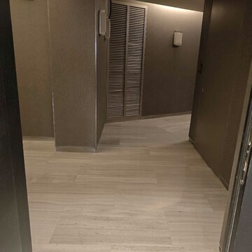 Room in 3 BHK Apartment at Lodha World Crest, Empire Mill – for Rent