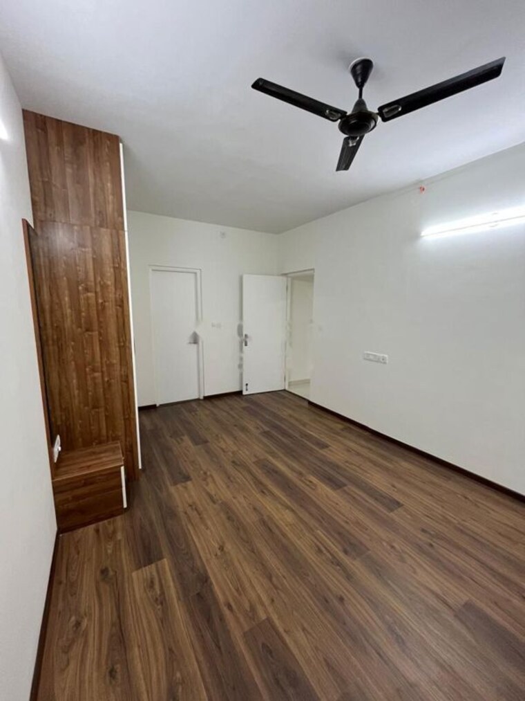 Room, godrej-aqua 3 Bedroom 1800 Sq.Ft. Apartment In International Airport Road Bangalore 10071154