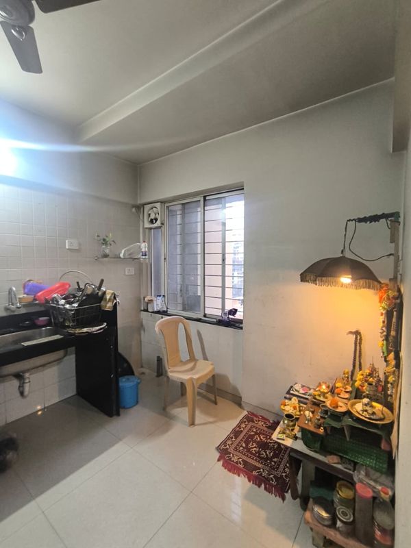 2 BHK + Pooja Room,Servant Room,Study Room,Extra Room,Basement,Store Room Apartment For Rent in Rama Queensland