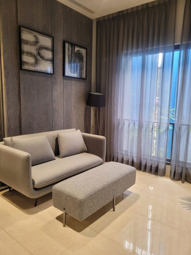 Living Room, sankla-east-world 3 Bedroom 988 Sq.Ft. Apartment In Shewalwadi Pune 10071174