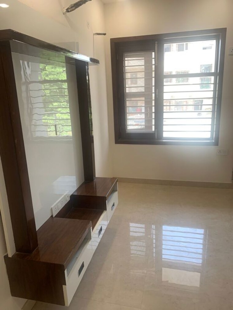 Room, fidato-honour-homes 3 Bedroom 137 Sq.Yd. Builder Floor In Sector 89 Faridabad 10071208